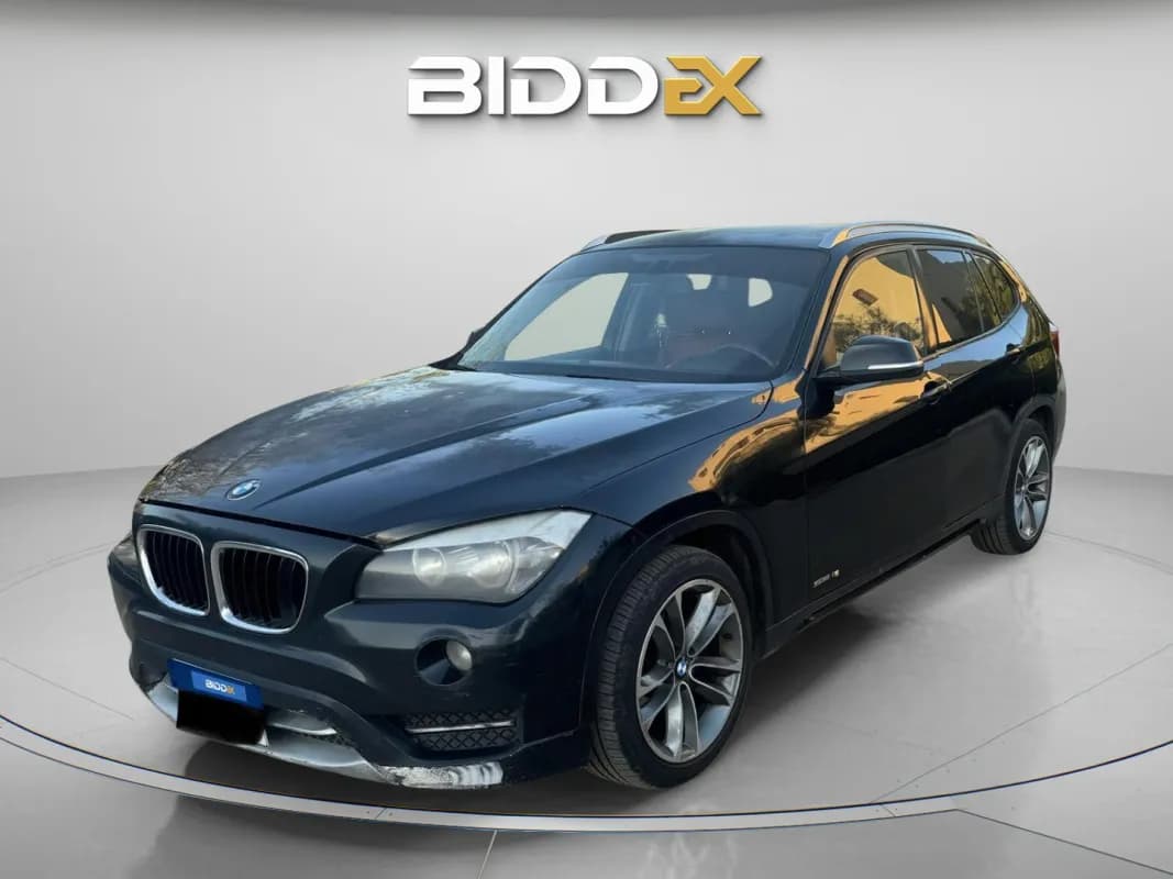 بي ام دبليو X1 2013