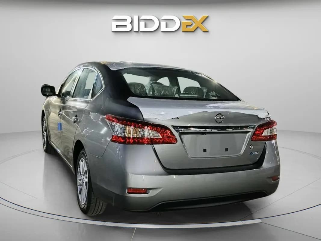 Nissan Sentra 2026 Premium Gray Automatic — New