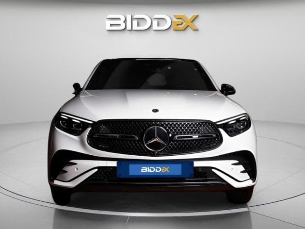 مرسيدس بنز GLC 300 2025 كوبيه أبيض أوتوماتيك — جديدة