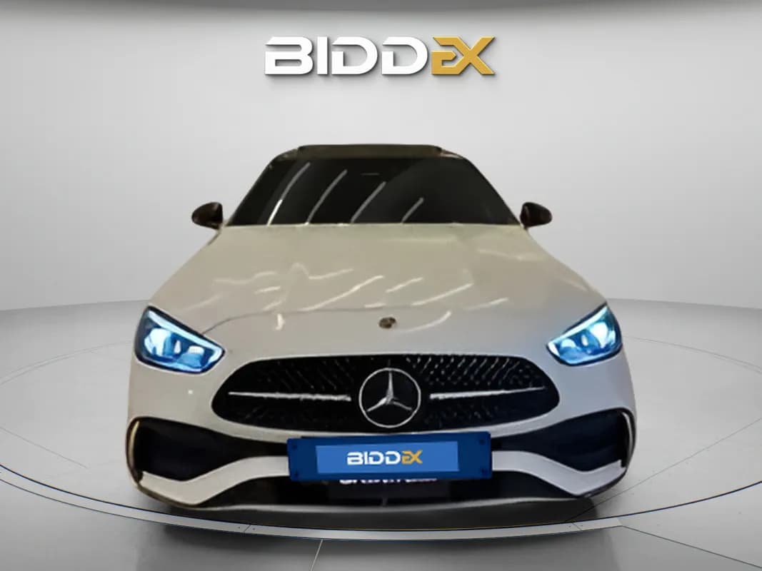 مرسيدس بنز C200 2022