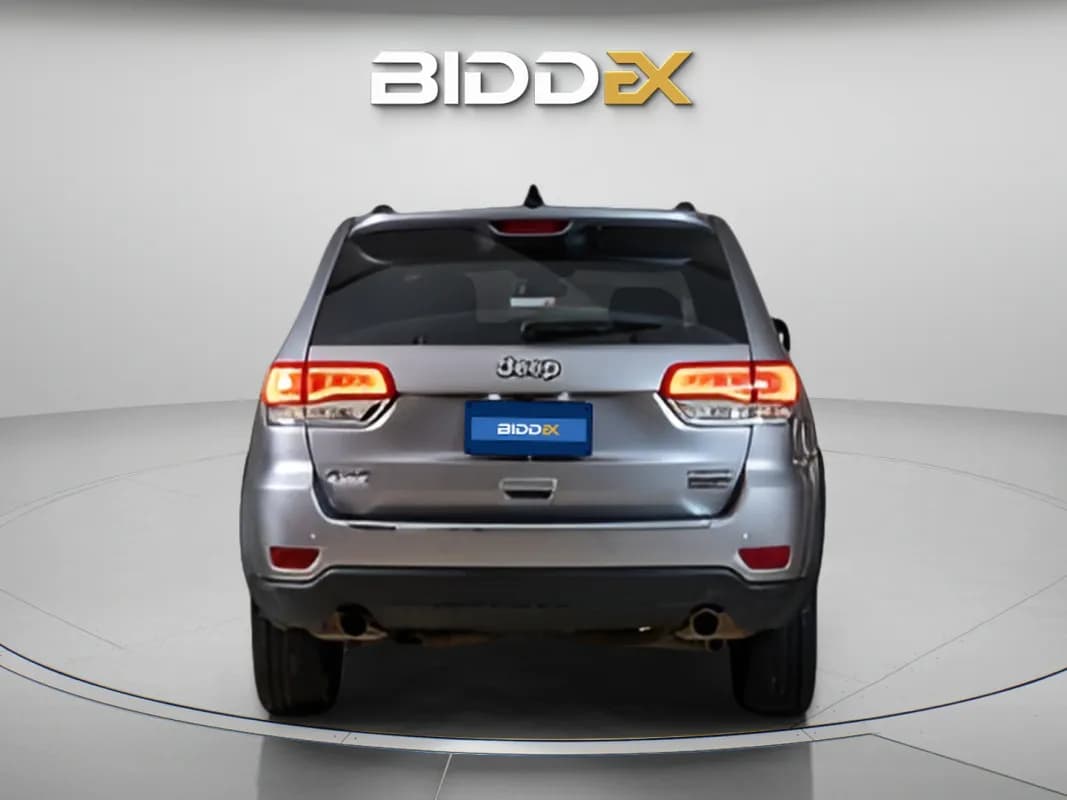 جيب جراند شيروكي 2021