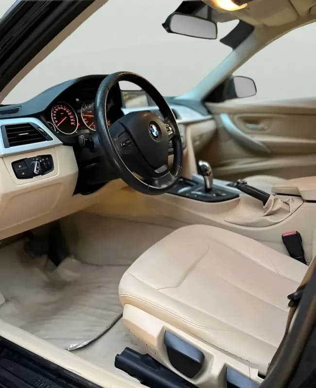 بي ام دبليو 316i 2014