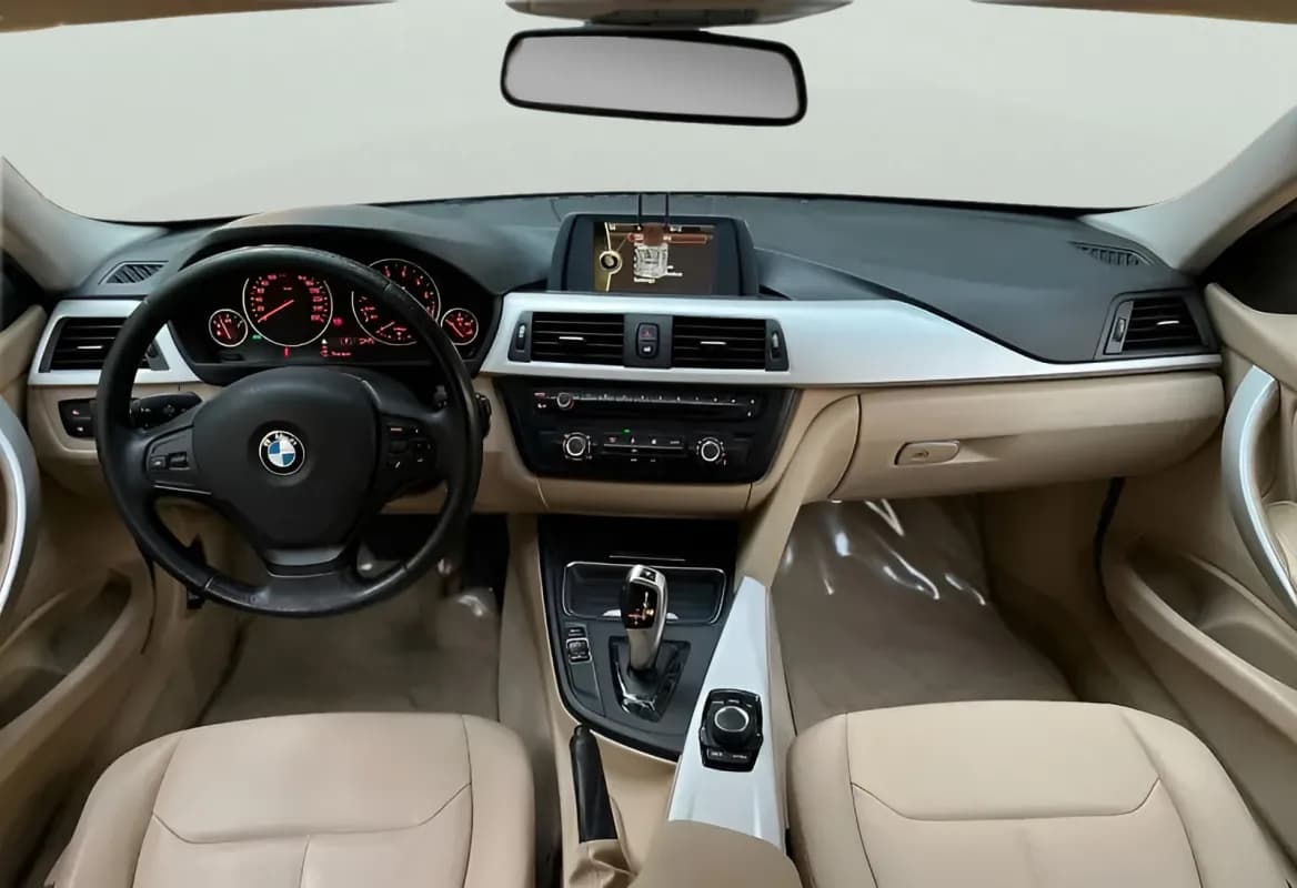 بي ام دبليو 316i 2014