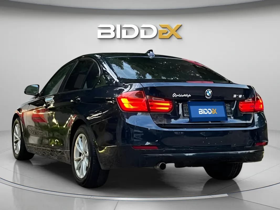 بي ام دبليو 316i 2014