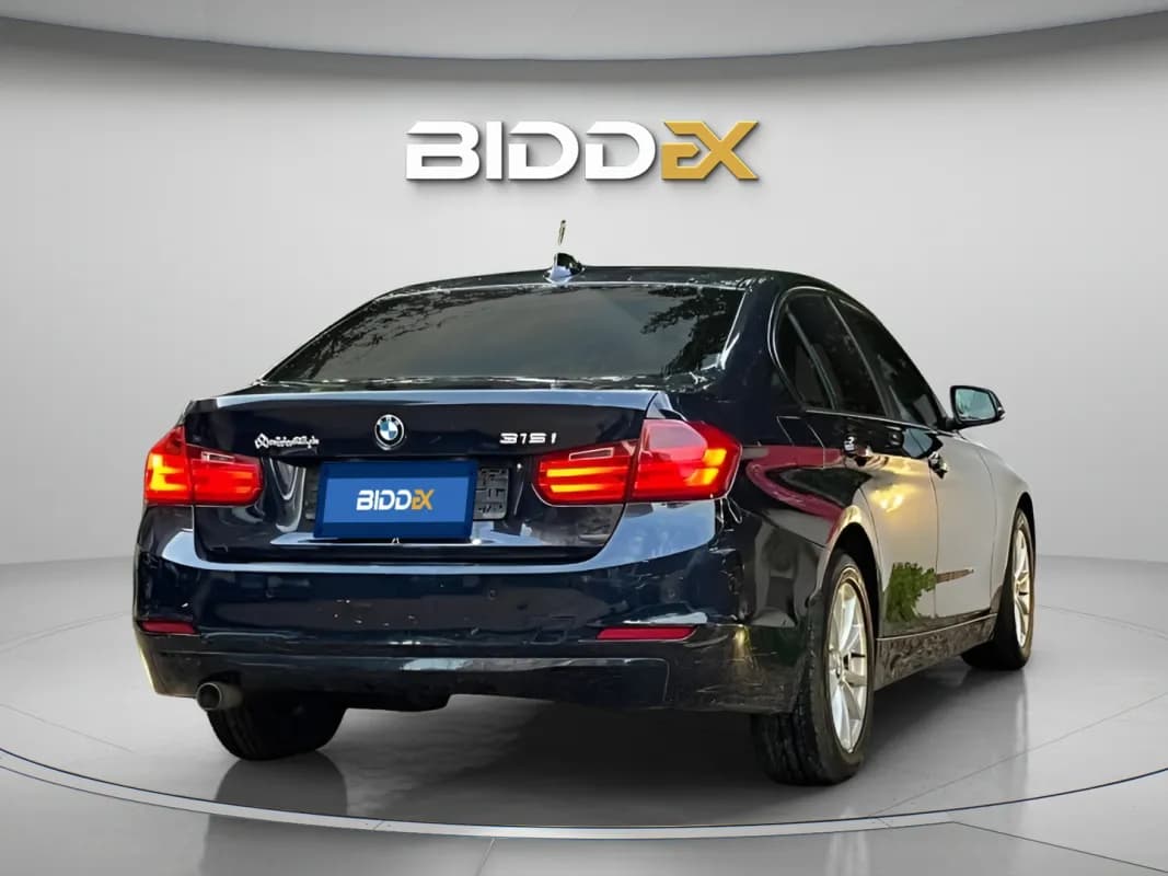 بي ام دبليو 316i 2014