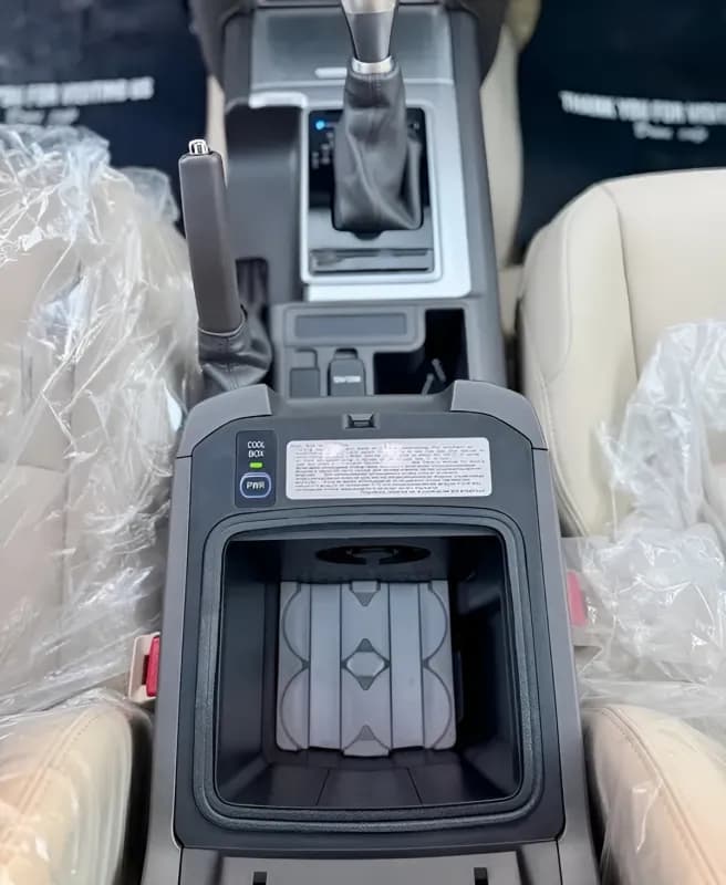 تويوتا برادو 2024