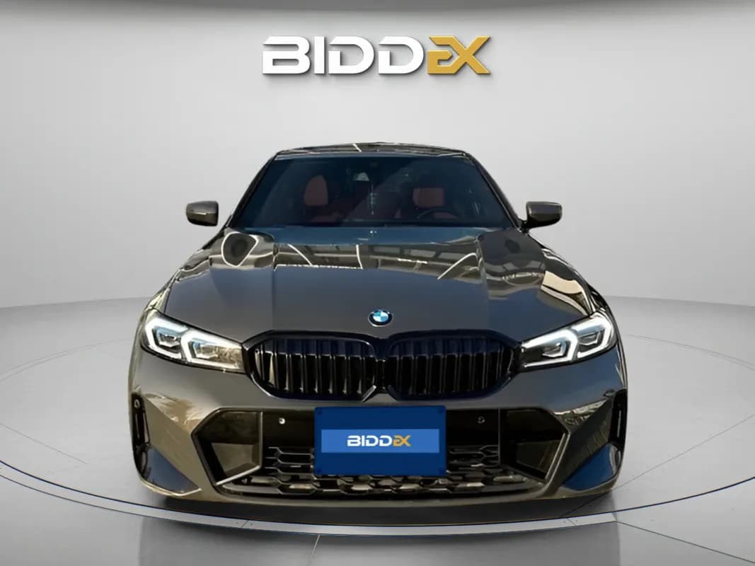 بي ام دبليو 330 I 2024