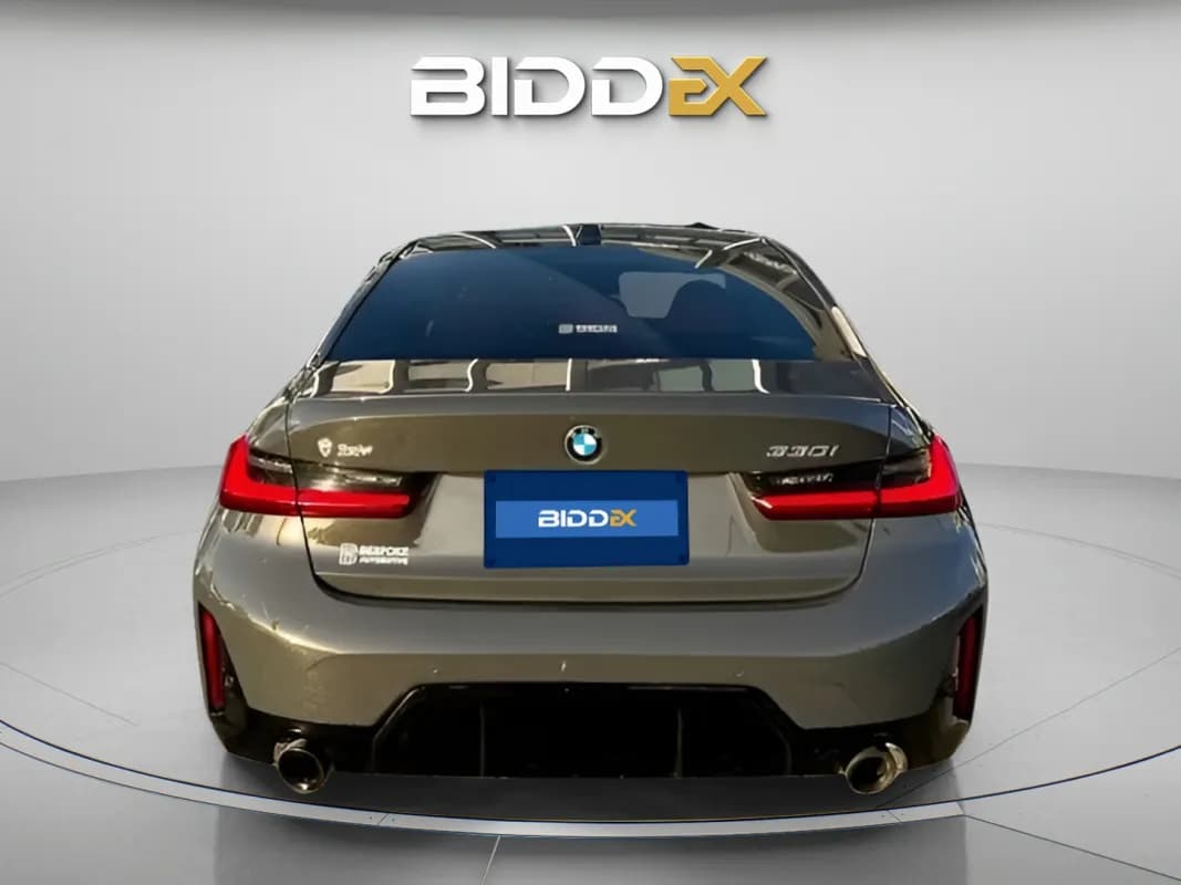 بي ام دبليو 330 I 2024