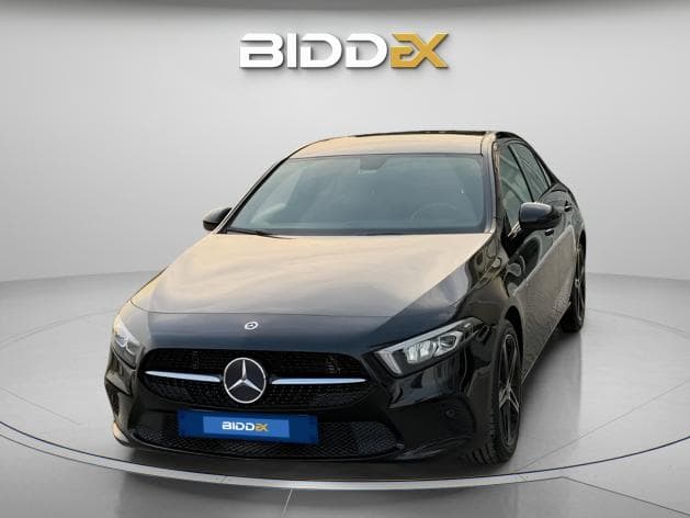 مرسيدس بنز A200 2022 اي ام جي أسود أوتوماتيك — مستعملة - 1