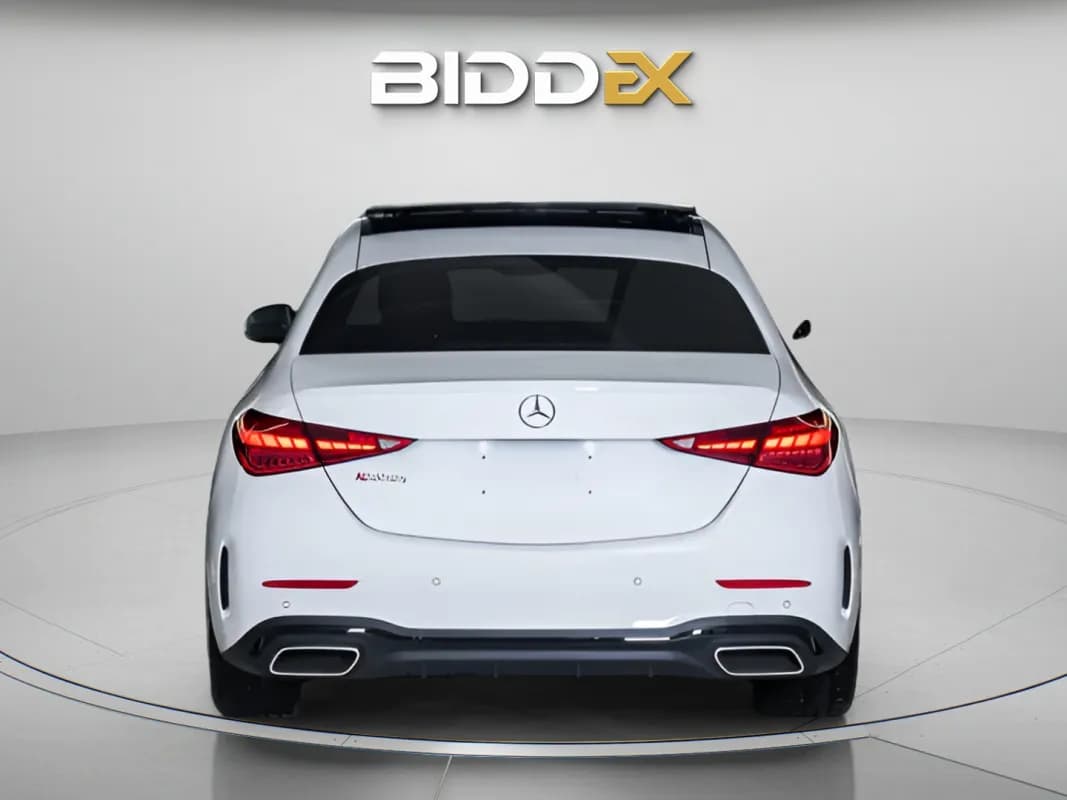 Mercedes-Benz C200 2026