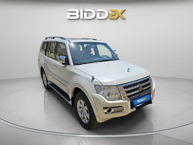 Mitsubishi Pajero 2022 Highline White Automatic — Used - 1