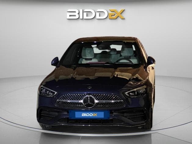 مرسيدس بنز C180 2025 ايه ام جي سبيشيال ايديشين أزرق الداكن أوتوماتيك — جديدة - 1