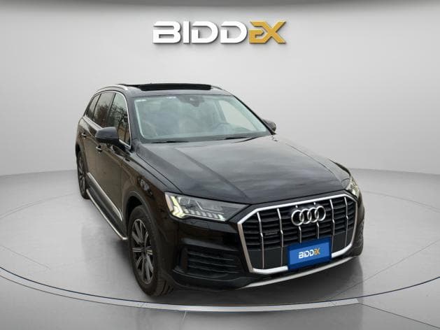 Audi Q7 2022 S-line Black Automatic — Used - 1