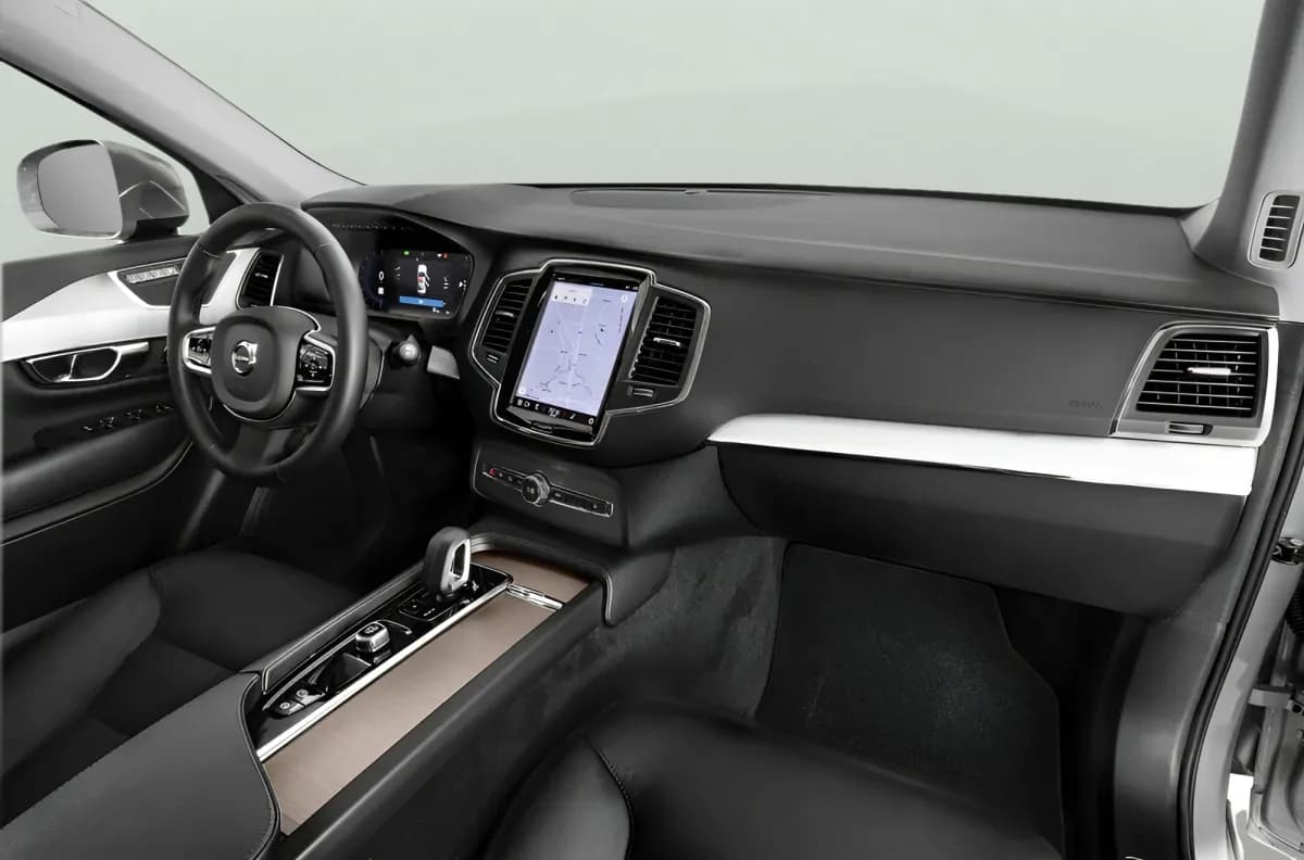 فولفو اكس سي 90 2026