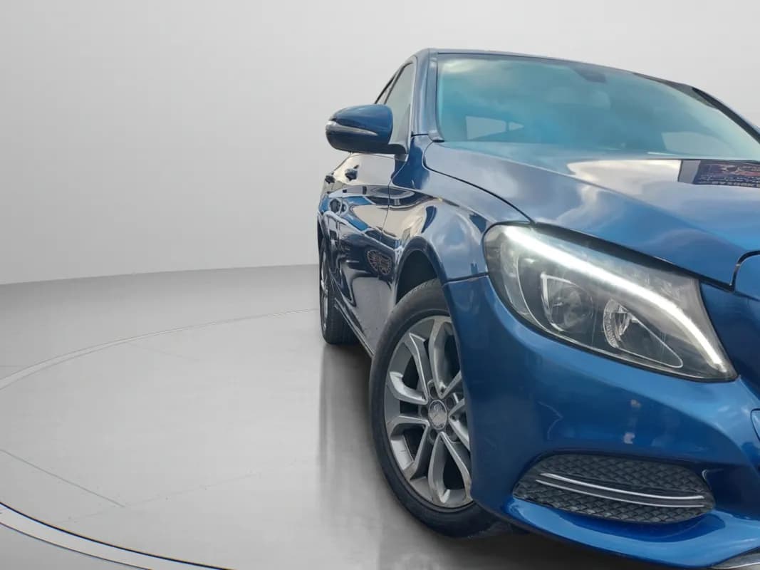 مرسيدس بنز C180 2015