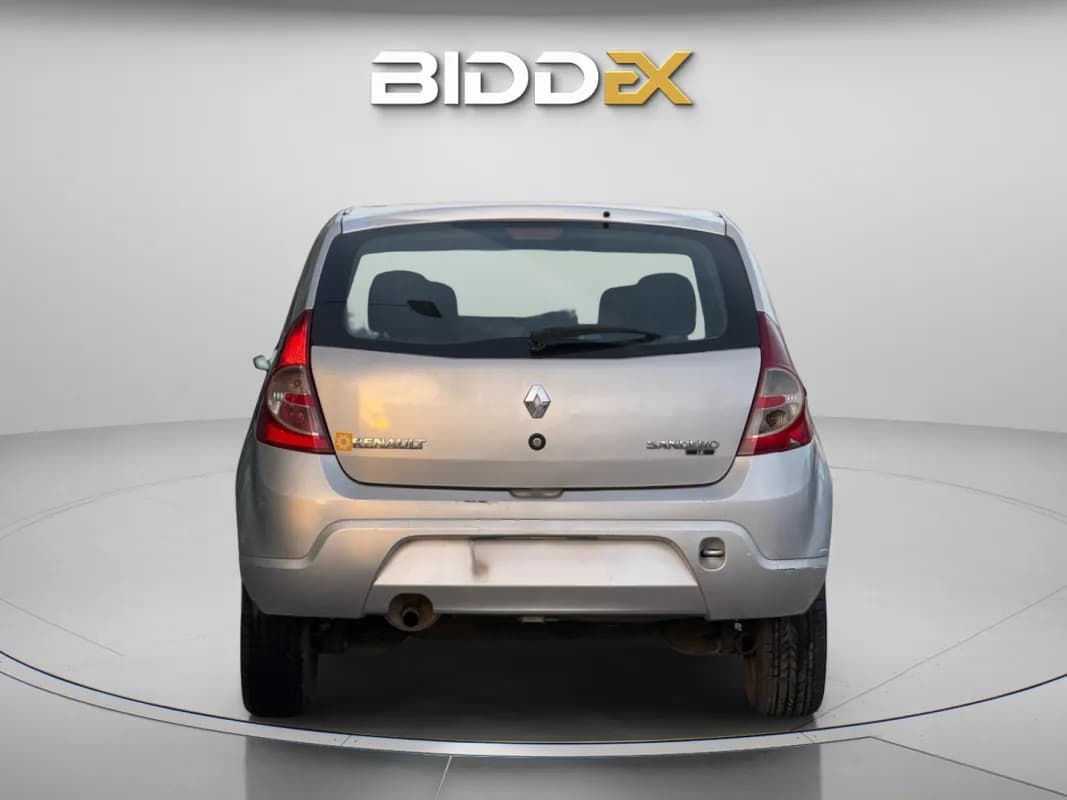 رينو سانديرو 2014