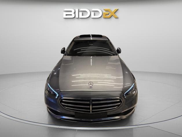 Mercedes-Benz E200 2021 AMG Gray Automatic — Used - 1