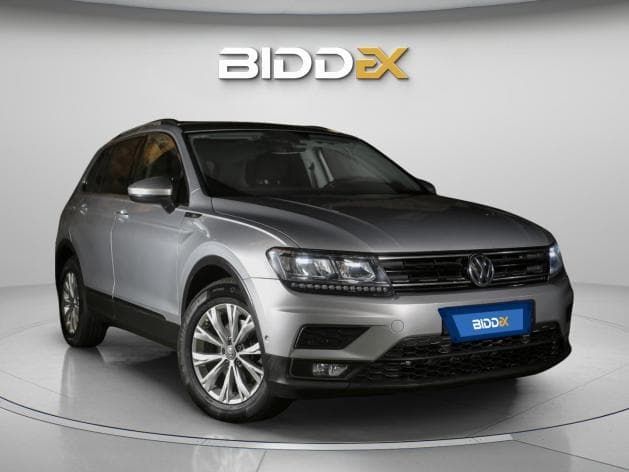 Volkswagen Tiguan 2020 R line Silver Automatic — Used - 1