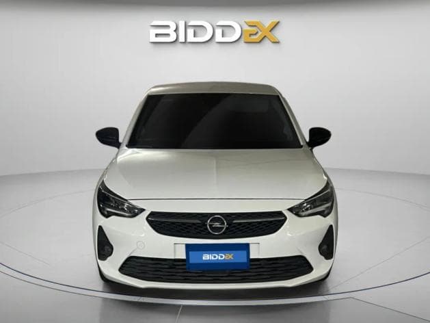 أوبل كورسا 2023 ايلجنس أبيض أوتوماتيك — مستعملة - 1