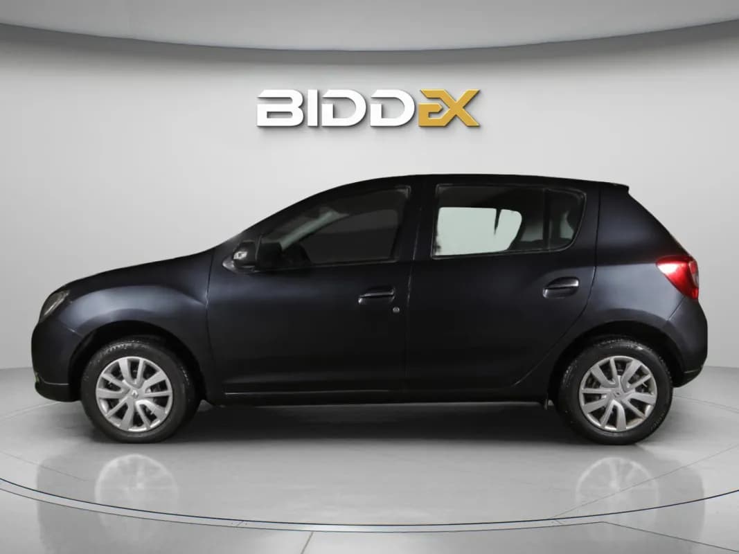 رينو سانديرو 2017