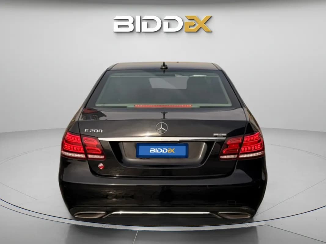 مرسيدس بنز E200 2015