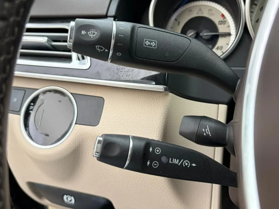 مرسيدس بنز E200 2015