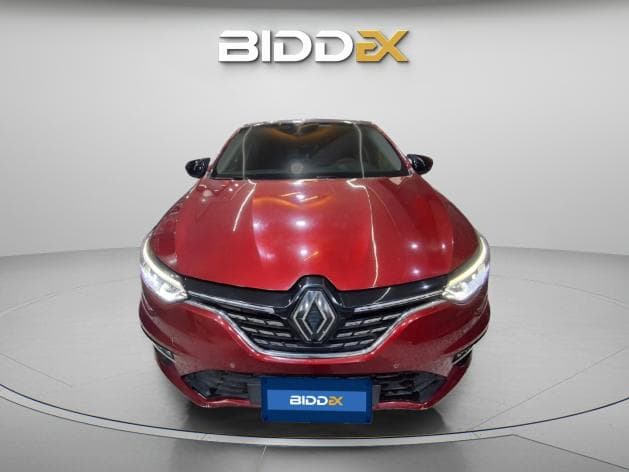 Renault Megane 2020 Turbo Signature Darkred Automatic — Used - 1