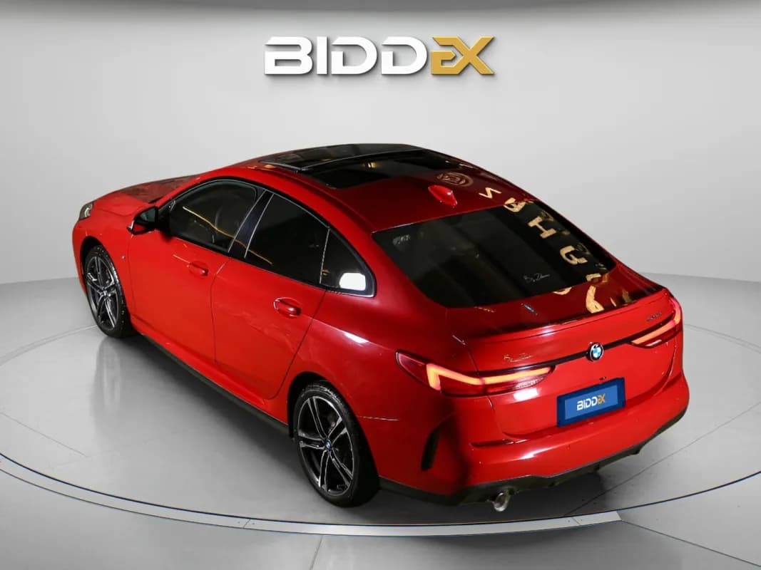 بي ام دبليو 218i 2021