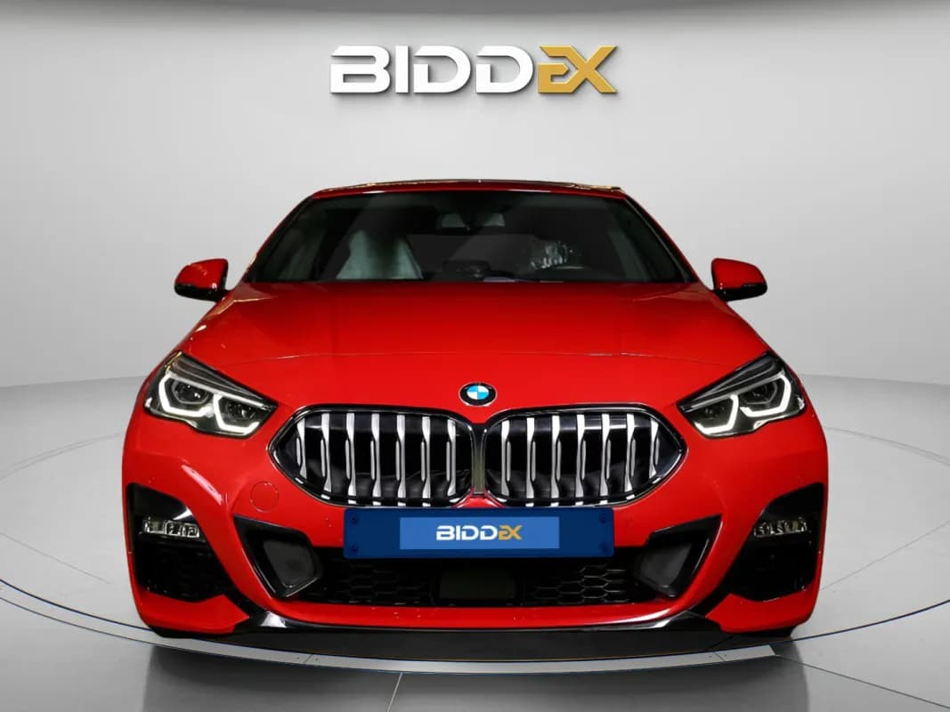 بي ام دبليو 218i 2021