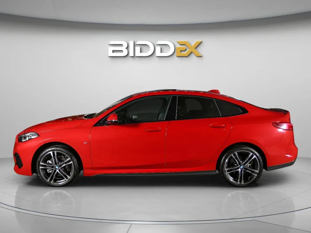 بي ام دبليو 218i 2021