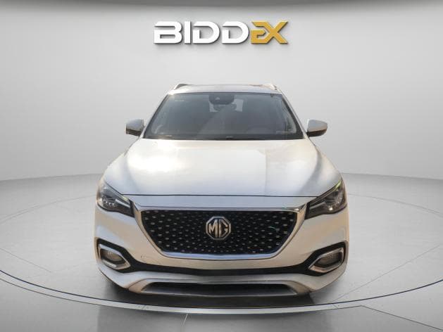 MG HS 2021 Luxury White Automatic — Used - 1