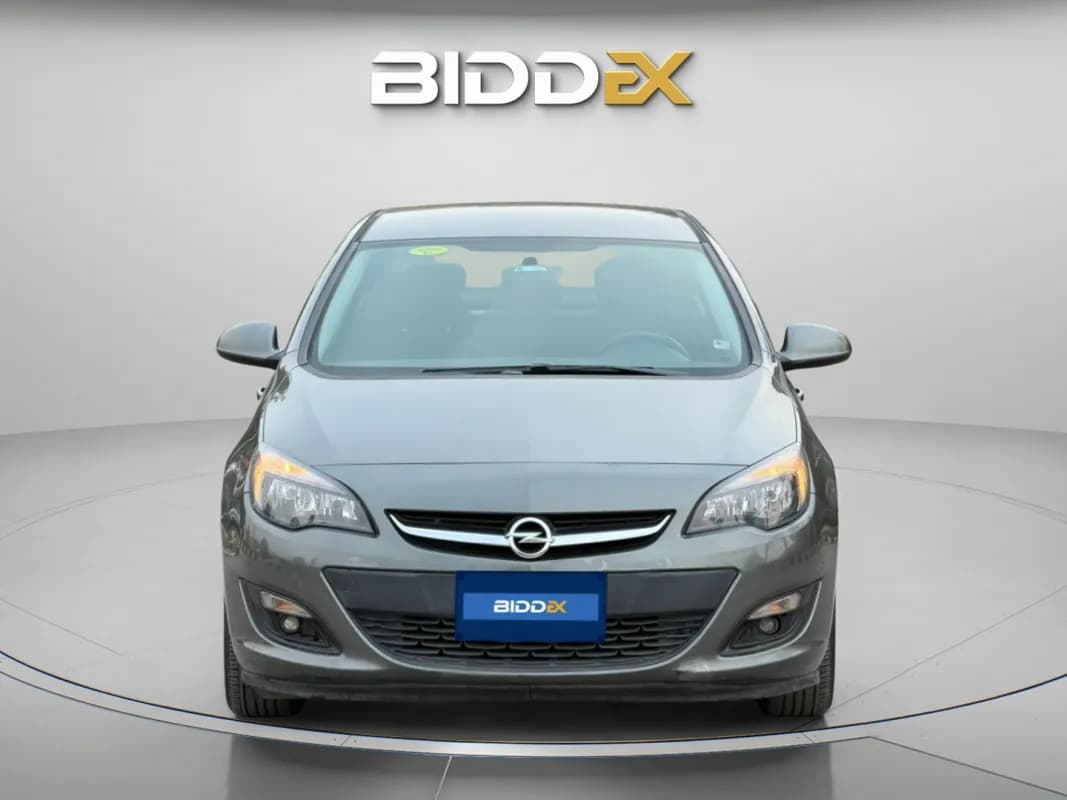 أوبل استرا 2020