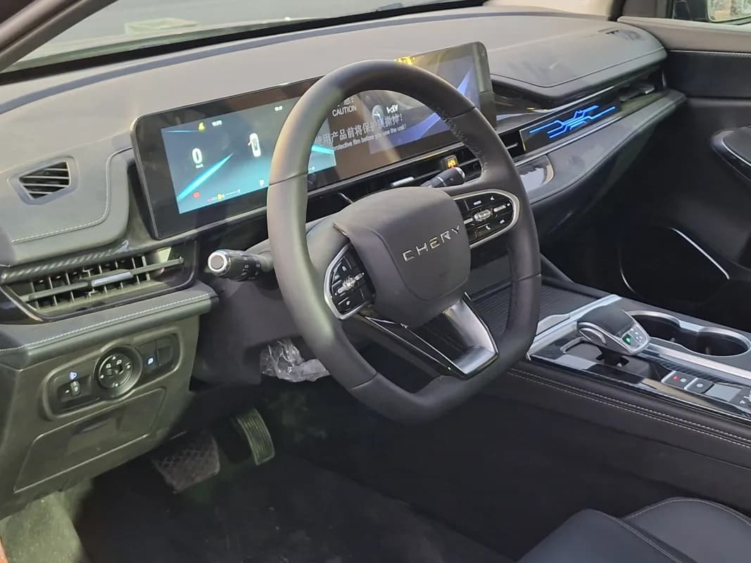 شيري أريزو 6 2026