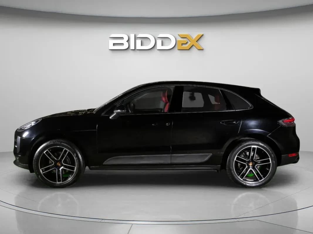 بورش ماكان 2021