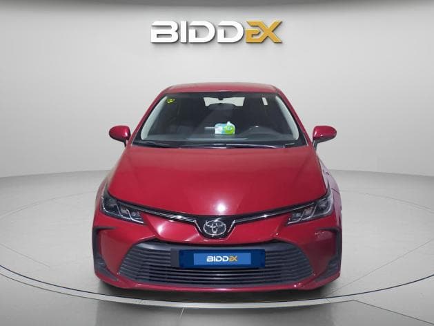 Toyota Corolla 2021 active Red Automatic — Used - 1