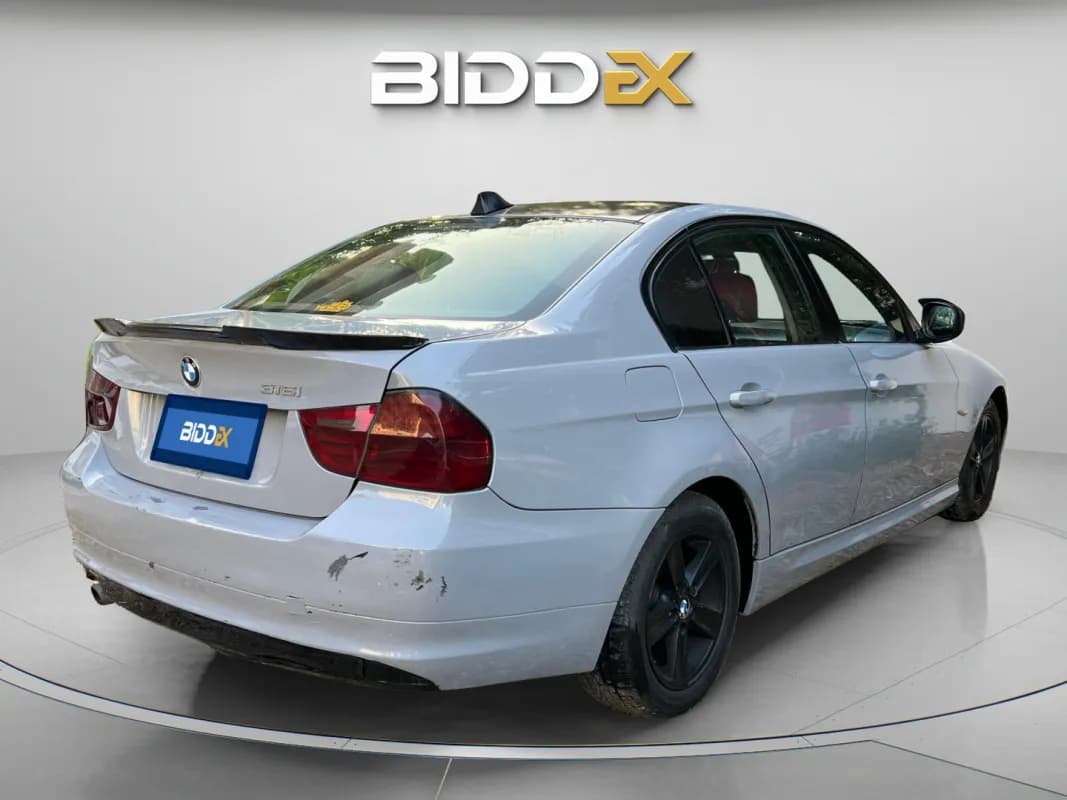 بي ام دبليو 316i 2010