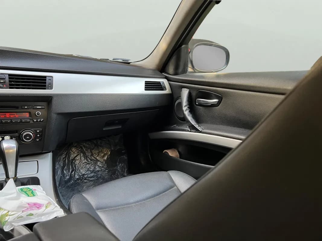 بي ام دبليو 316i 2010