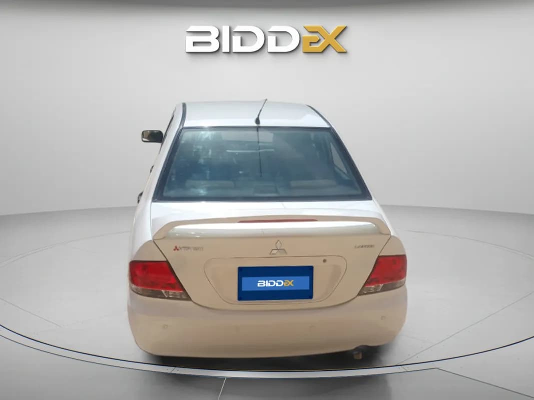 ميتسوبيشي لانسر 2012