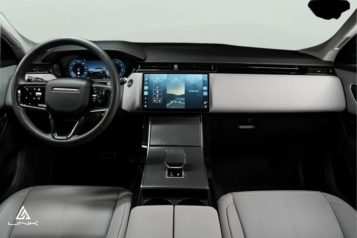 رينج روفر فيلار 2025