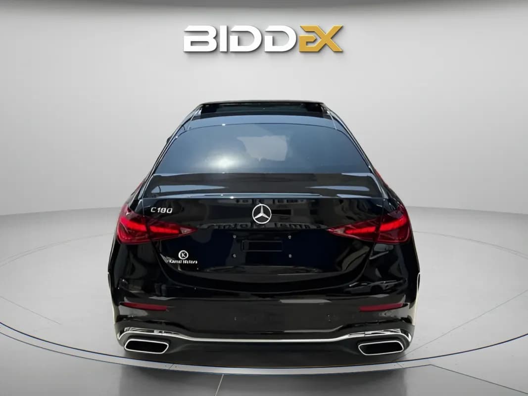 Mercedes-Benz C180 2025