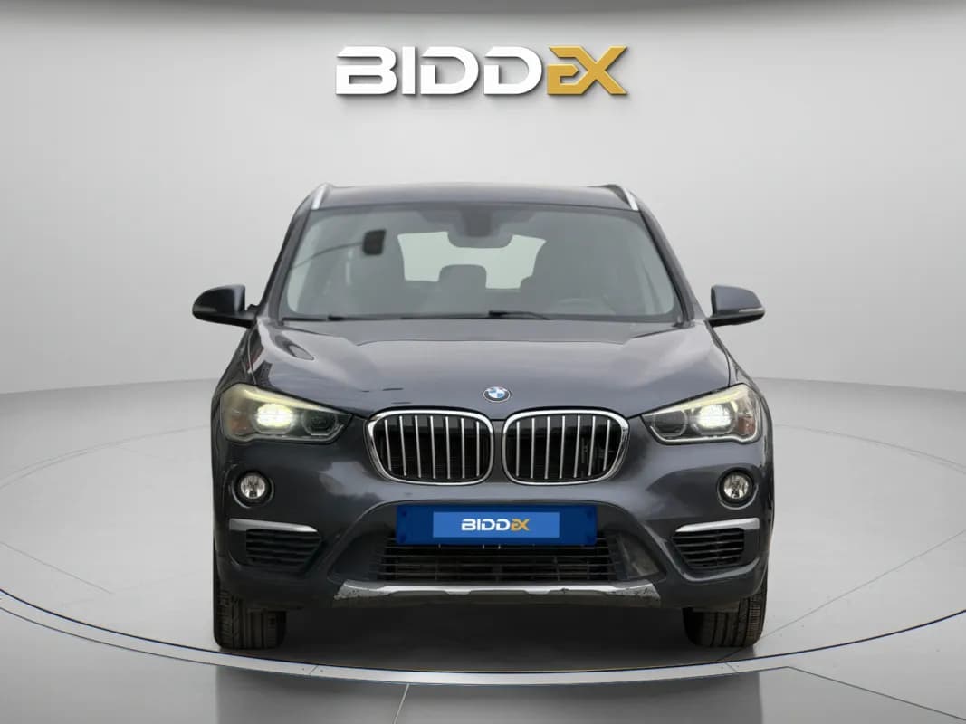 بي ام دبليو X1 2017